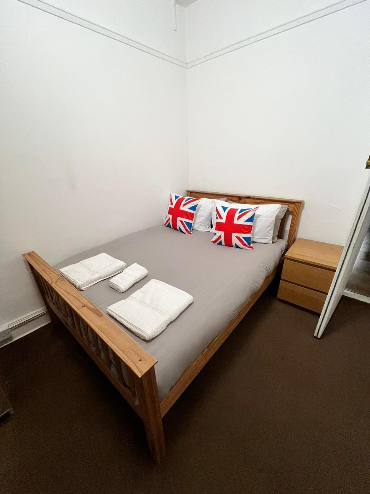 Islington Budget Guesthouse Londen Buitenkant foto