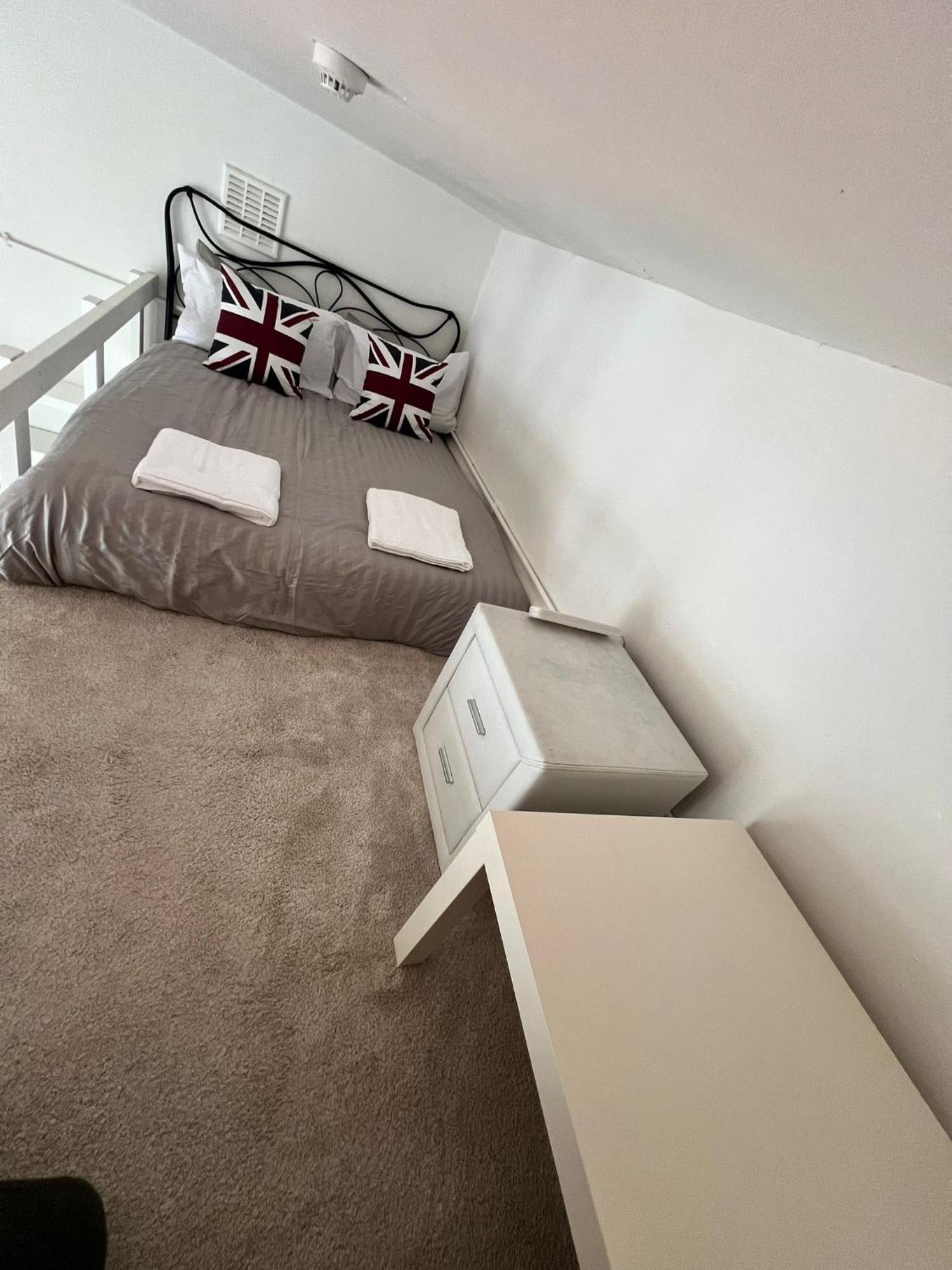 Islington Budget Guesthouse Londen Buitenkant foto