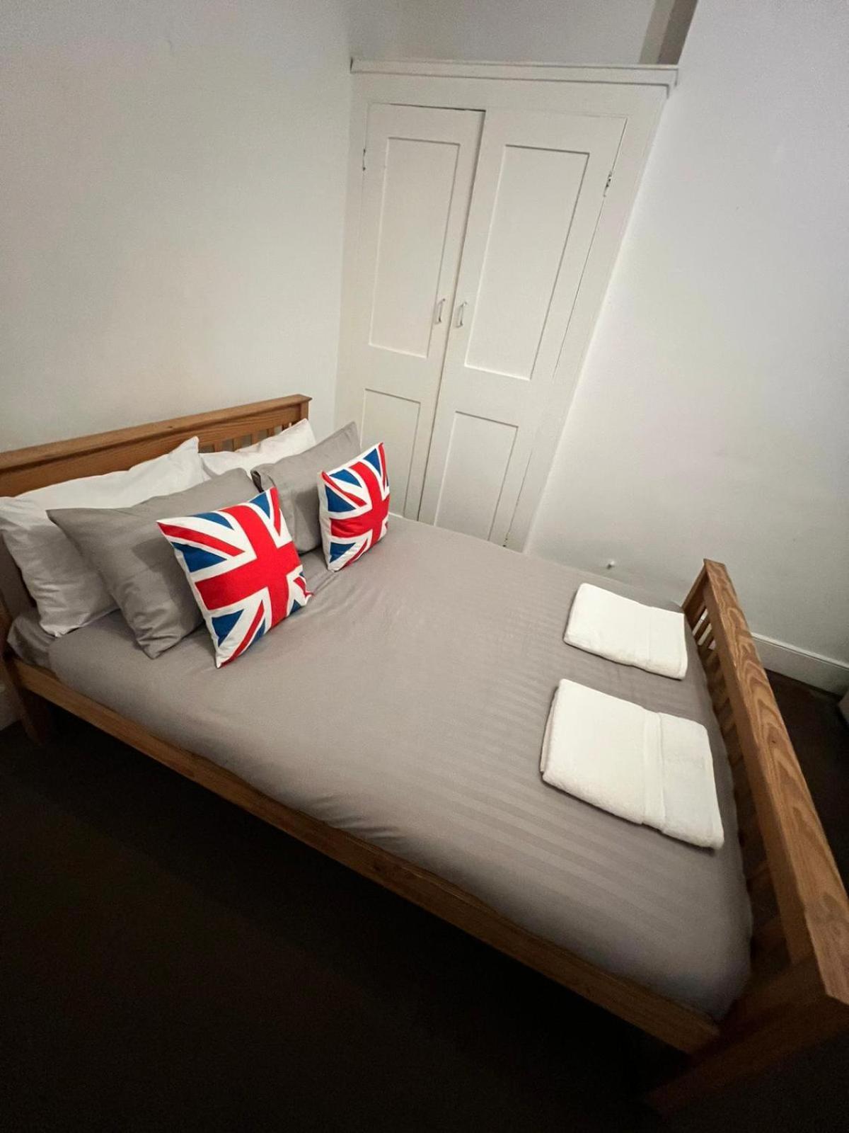 Islington Budget Guesthouse Londen Buitenkant foto
